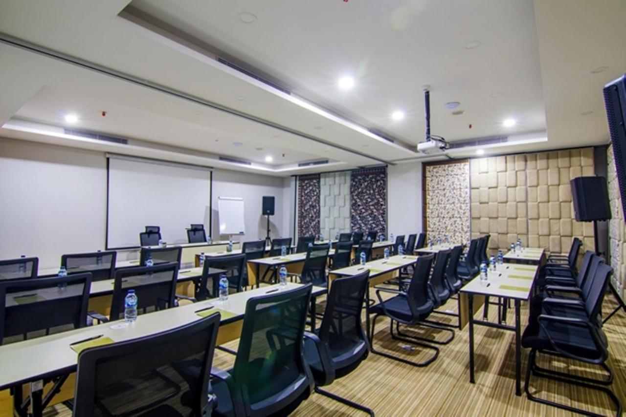 Jambuluwuk Thamrin Hotel Jakarta Extérieur photo